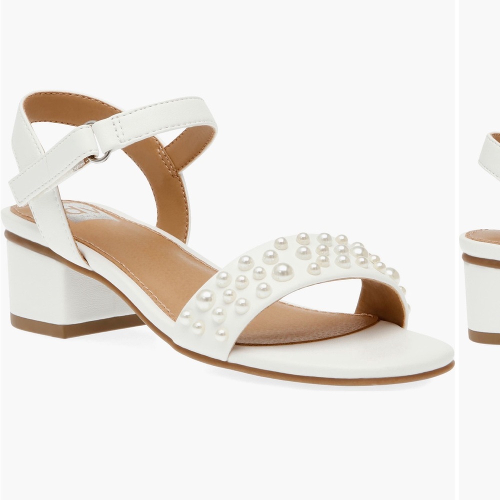 Kids Golda Imitation Pearl Ankle Strap Heel DV by Dolce Vita size 1 M - like NEW